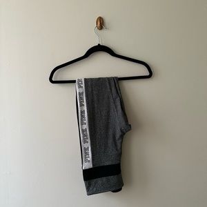 PINK women’s yoga leggings